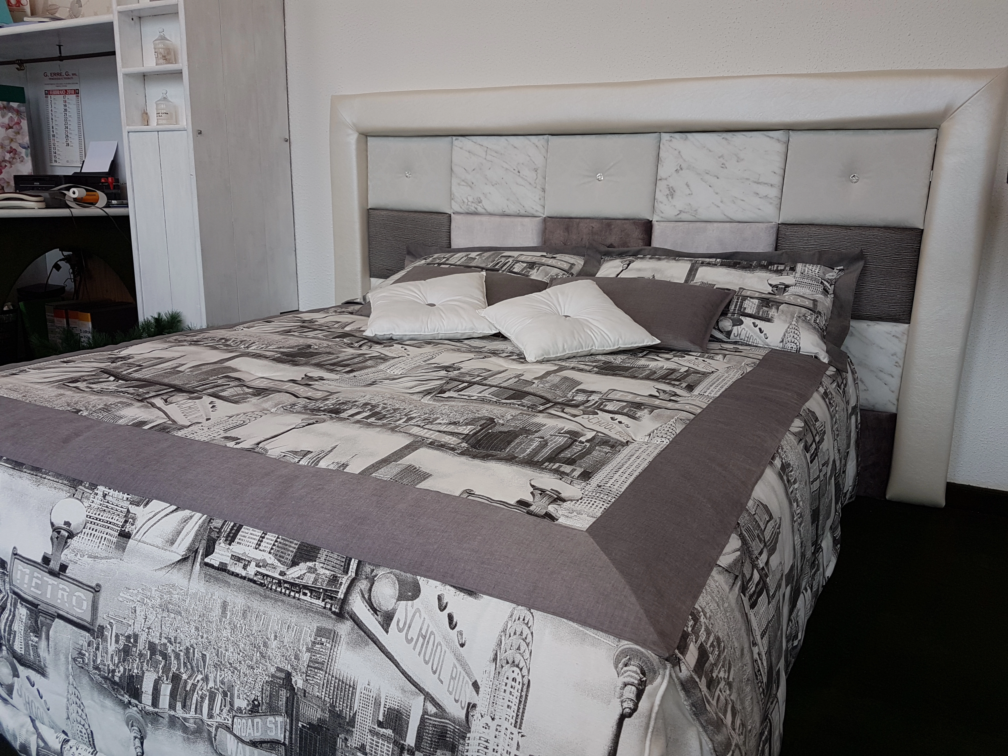 Esempio rredo letto