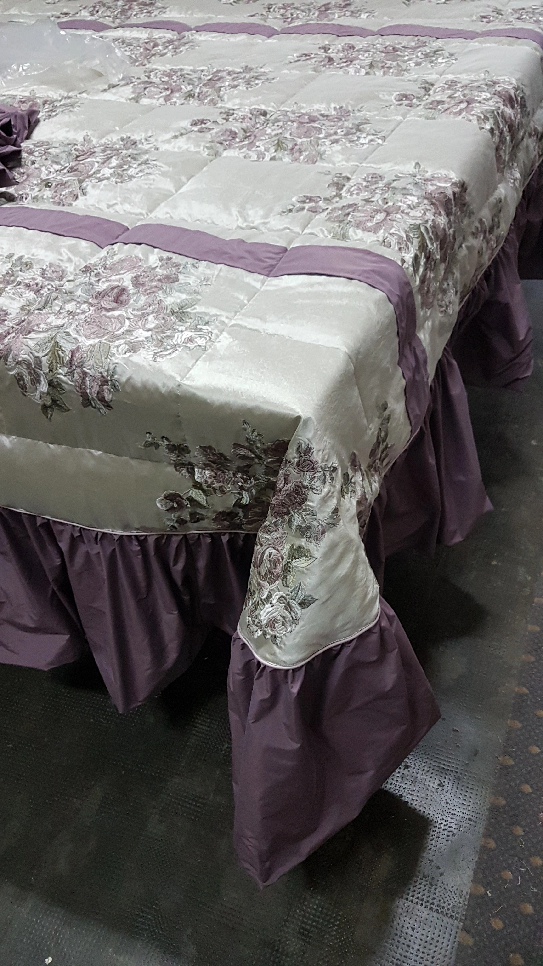 Esempio rredo letto