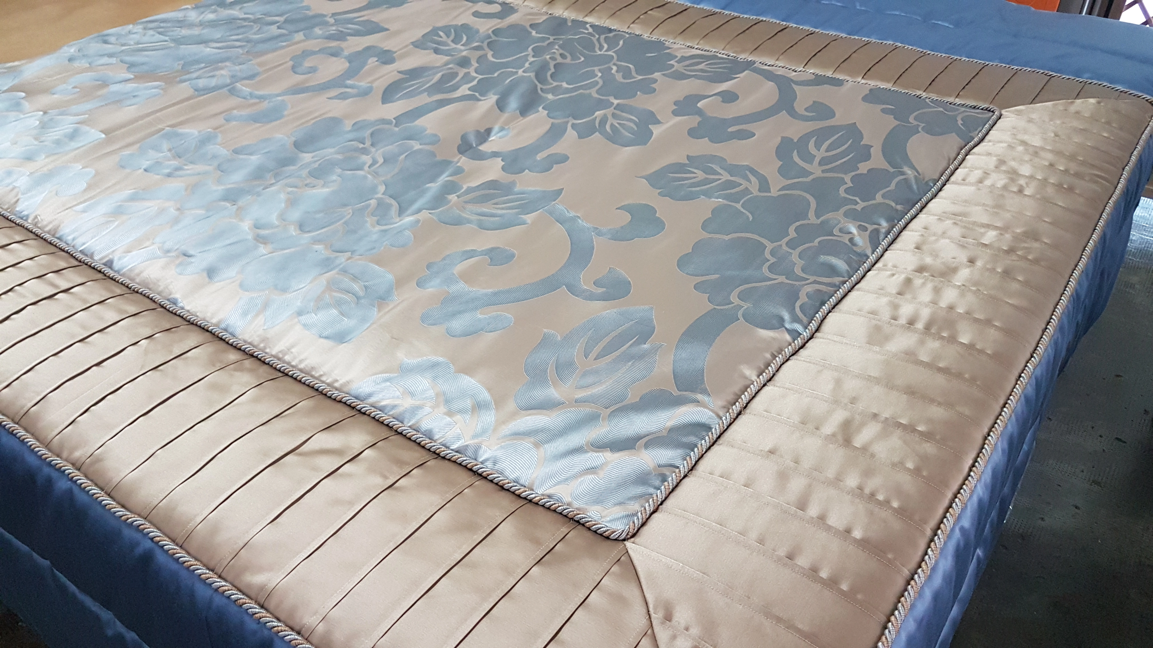 Esempio rredo letto